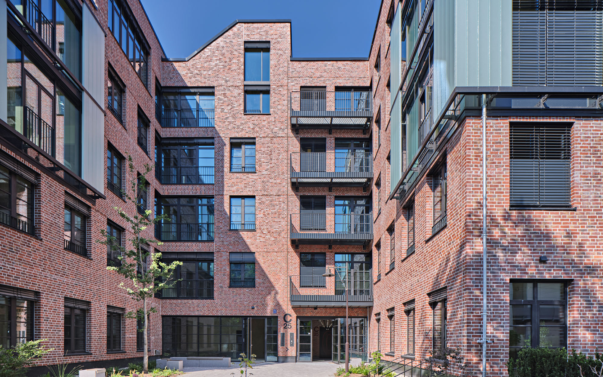 Oliv Architekten New Eastside Hof